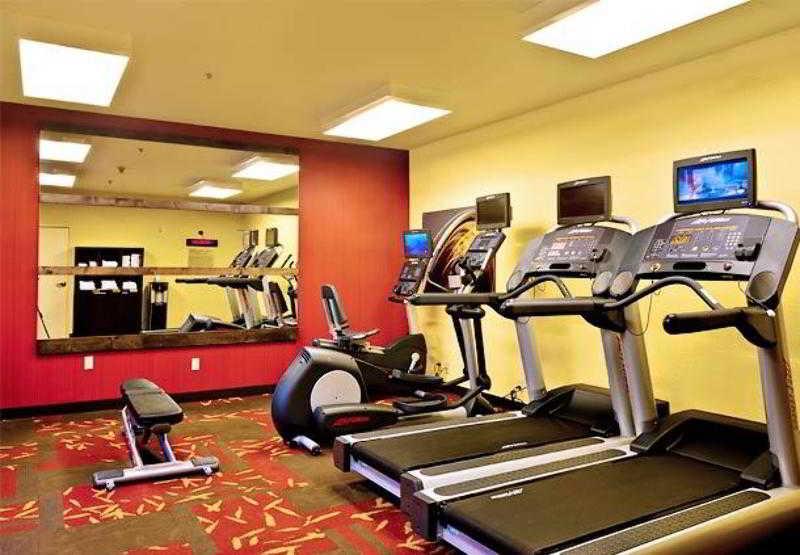 Courtyard By Marriott 3*