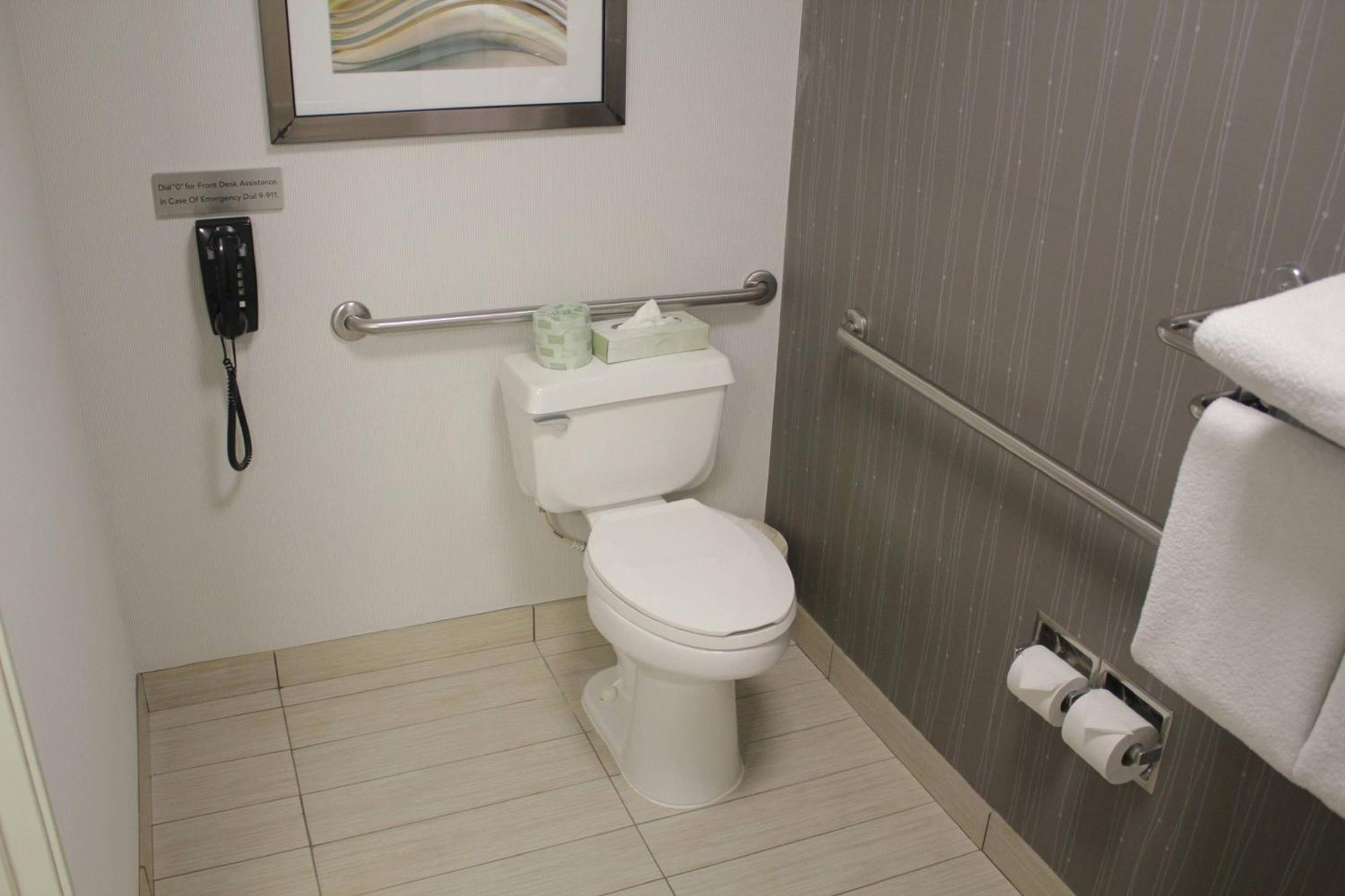 Hotel Courtyard By Marriott