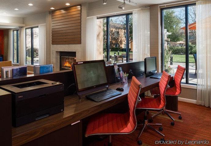 Courtyard By Marriott Vacaville